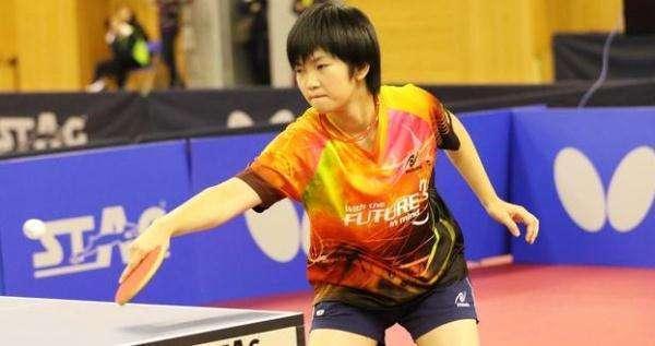 为何他穿这 为何他穿这